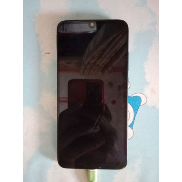 MESIN/HANDPHONE ANDROIS MINUS BEKAS NORMAL ORIGINAL MODEL REDMI 7 RAM 3/32