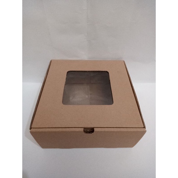 

BOX / KOTAK / KARDUS 22x22x10 cm Window (mika) / Die Cut/ Box Hampers/ Box Gift (10 PCS)