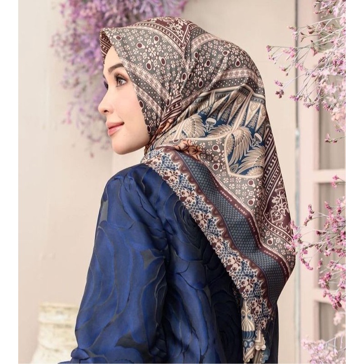 Preloved Julang scarf ( Riject minor )