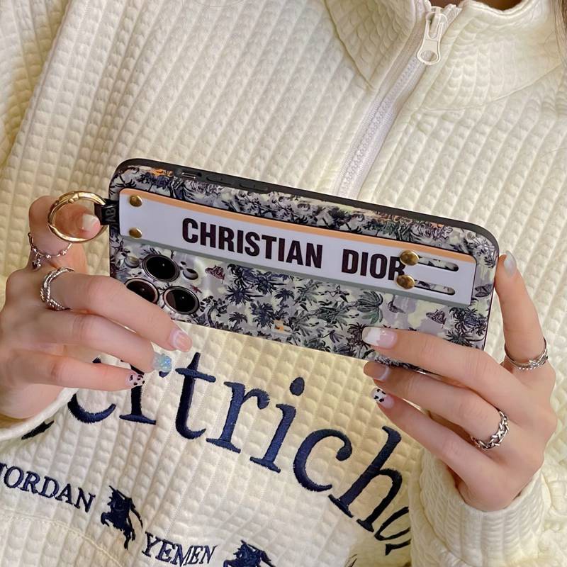 Case Bahan Silikon Motif Christian Dior Leaf Dengan Wristband Untuk IPhone Xr Xs 14 Plus Ip 11 12 13 14 Pro Max