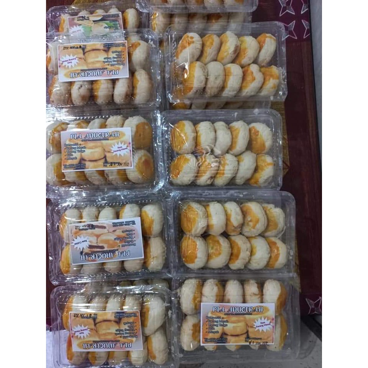 

Kue Pia Anugerah