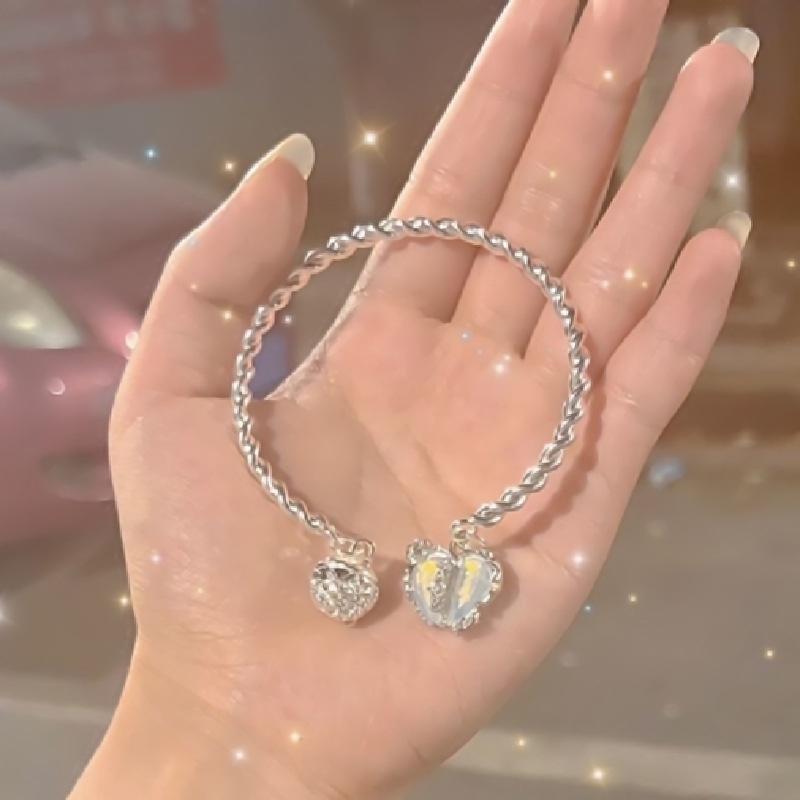 Gelang Bangle Hias Kristal Hati Lonceng Warna Silver Untuk Wanita