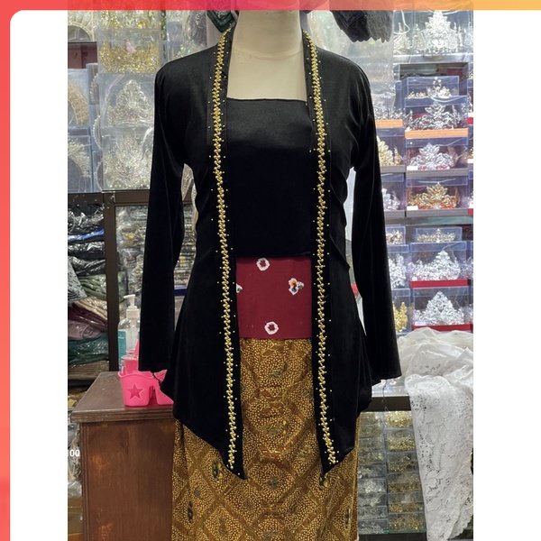 Kebaya Wanita Bludru Kebaya,Bludru,Kartini Kebaya Bludru