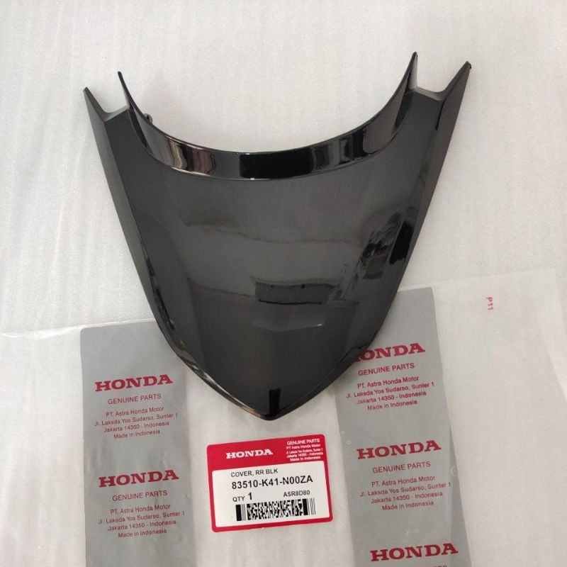 Cover stop Tail sambungan body Belakang Hitam Honda New Supra x 125 fi - Supra X 125 2014 ORIGINAL