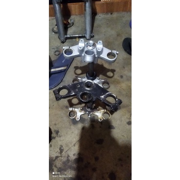 T atas bawahh segitiga atas bawah ninja r new