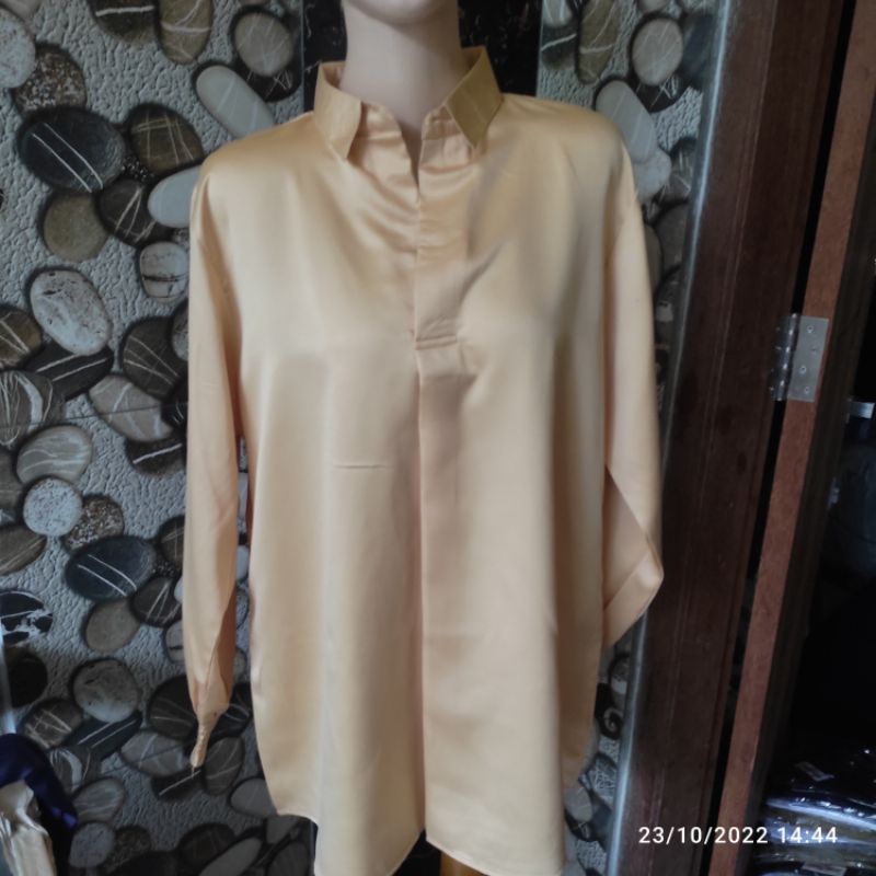 Ruby Top Satin Kemeja blouse satin