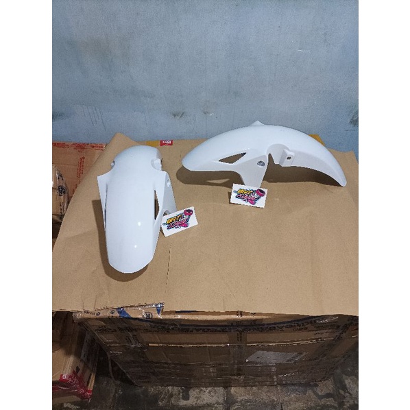 karpet lumpur CBR old  spakbor slebor depan CBR old