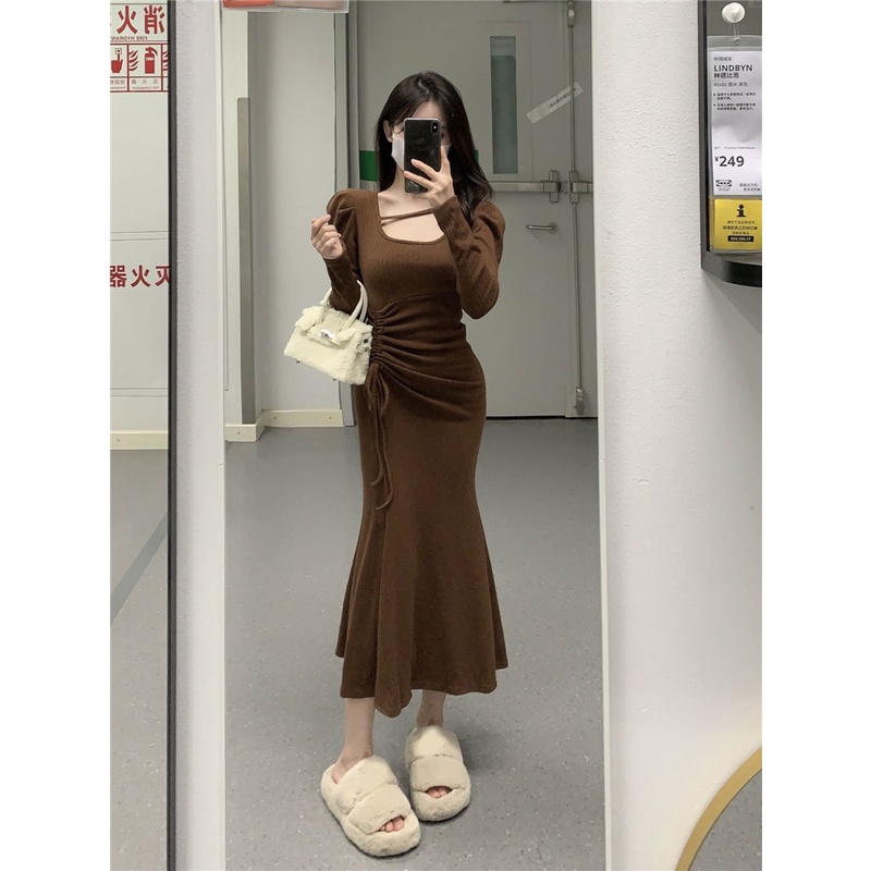 Keinginan Murni Temperamen Kerah Persegi Puff Lengan Serut Pinggang Slim Fishtail Gaun Musim Gugur Baru Bawahan Rok Panjang Wanita