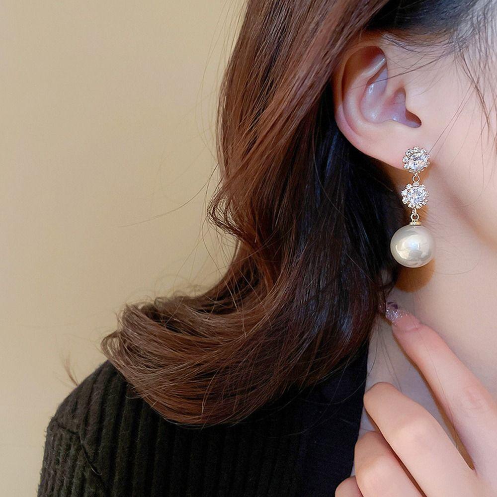 Mxbeauty Wanita Anting Mutiara Indah Halus Trendi Bunga Perhiasan Fashion Temperamen Berkilau Gaya Korea Menjuntai Earrings