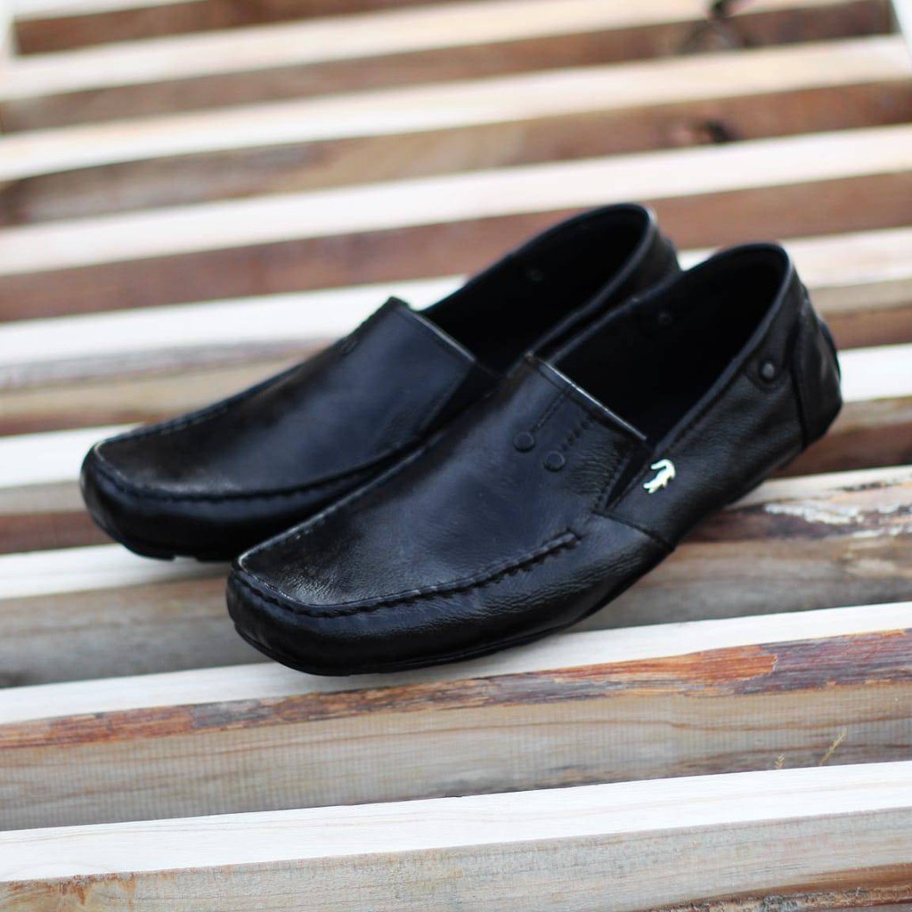 Sepatu Pantofel Pria Slip On Kulit Asli Street Walk Casual Formal Slop Cowo Keren Murah Promo Diskon Harga Terjangkau