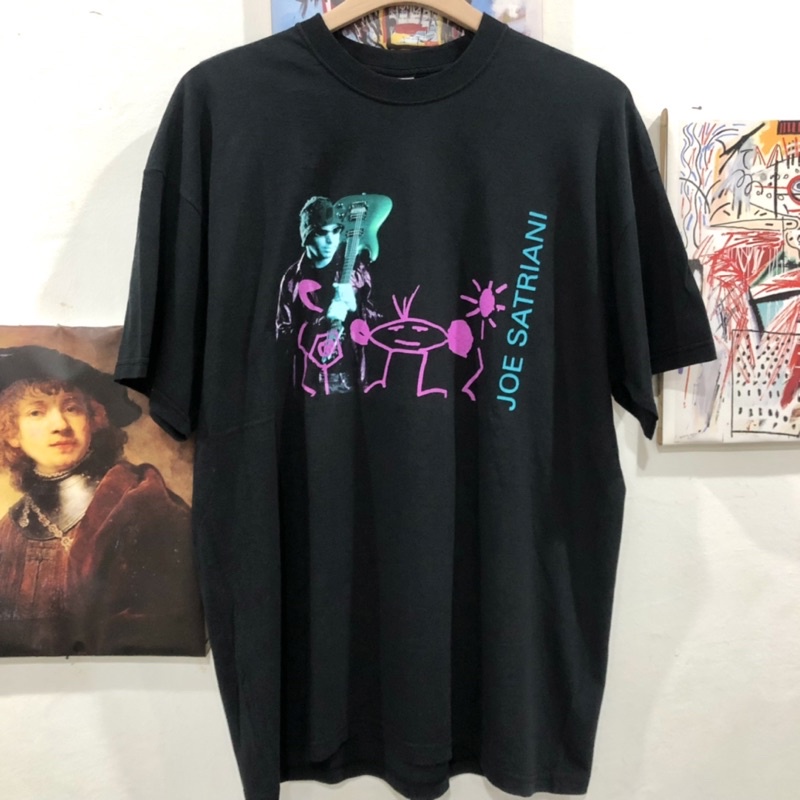 Vintage Band Bundling 2004 Joe Satriani & Eagles 2020 Tour