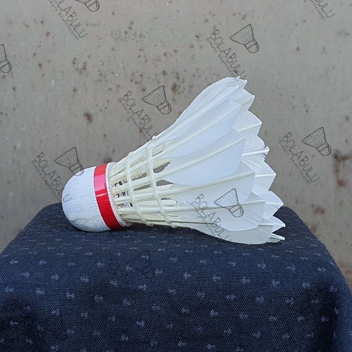 SHUTTLECOCK PASTRA HITAM PUTIH BAGUS AWET MURAH / SHUTTLECOCK PASTRA HITAM PUTIH BEST PRODUK