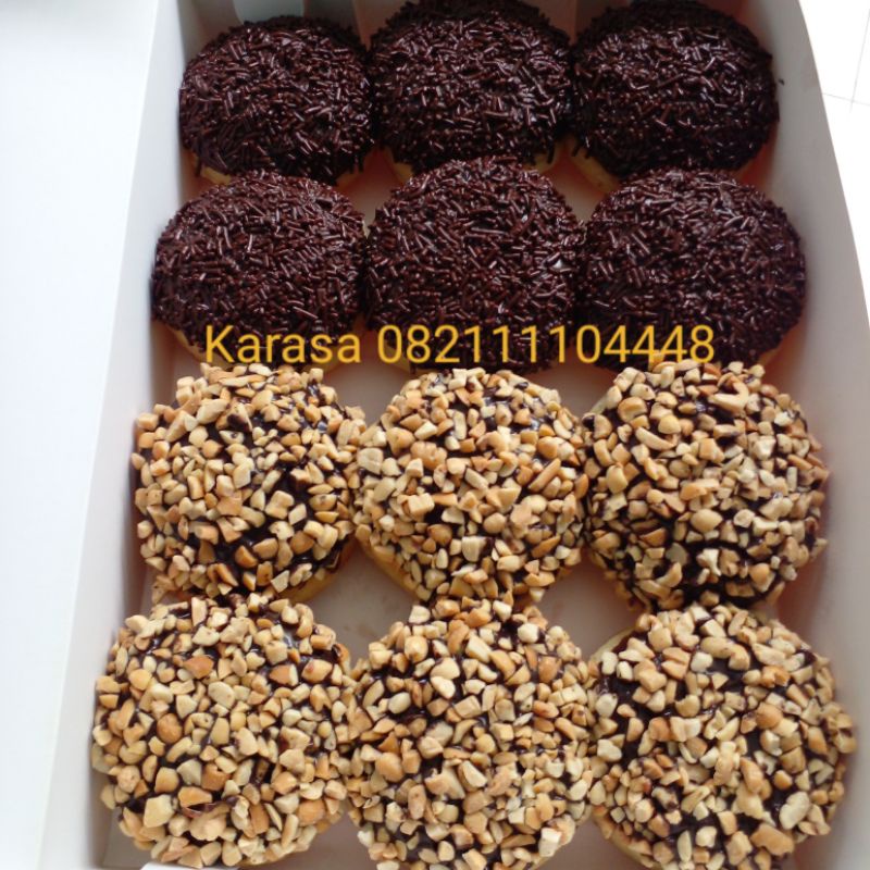 

Donat Susu Empuk 12pcs