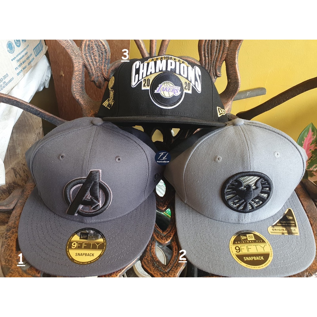 [AUTHENTIC] Topi Baseball Hat Unisex Snapback 9FIFTY NEW ERA Cap Avengers Marvel Grey Gray Abu-Abu &