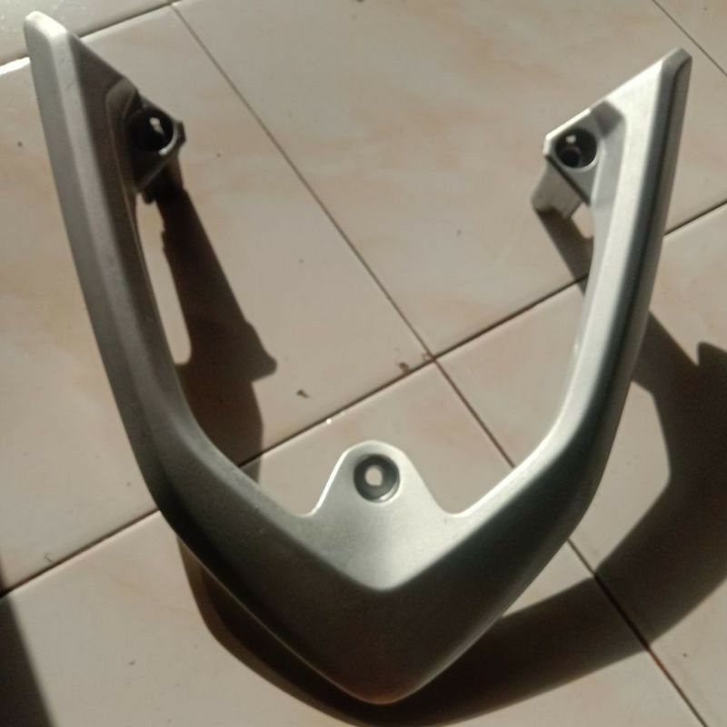 Behel bagasi Vario 125 old copotan original