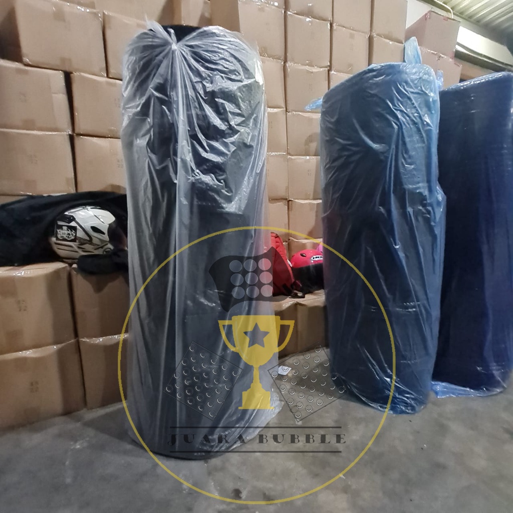 

Bubble Wrap Hitam 2,7 KG Polos (Tanpa Merk) 123cm x 50m /Bubble Wrap Hitam/Bening