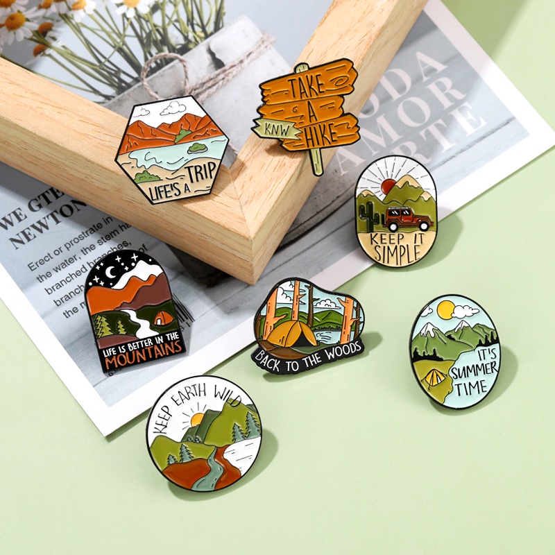 Bros Pin Enamel Desain Pemandangan Untuk Outdoor / Camping