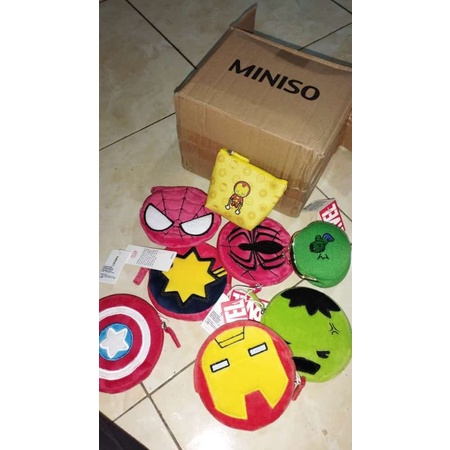 dompet koin m*niso