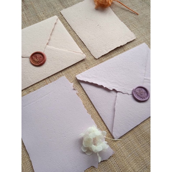 

Amplop dan Kertas Handmade Ukuran C6 (Ada Minimal Order)