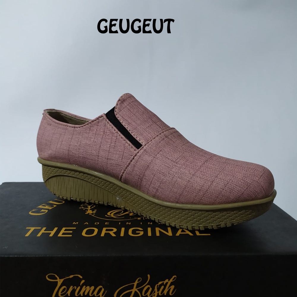 Geugeut Sepatu Slip On Wanita Kualitas impor premium perempuan terbaru Synthetic adem antislip antiaus sepatu terbaru perempuan Shoes Geugeut Original Hitam Abu Grey Biru Coklat