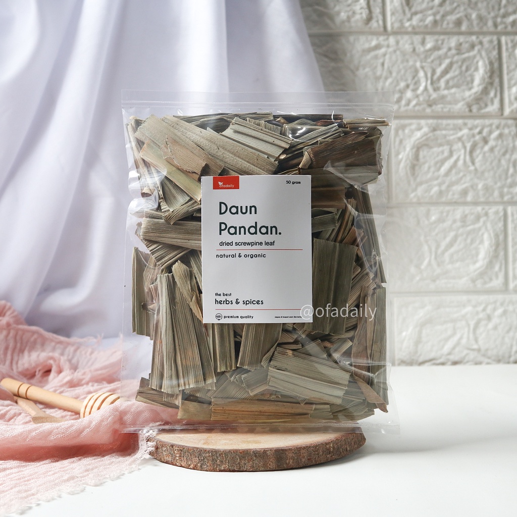 

(30Gr) Daun Pandan Kering Rempah JSR Herbal super food Baik untuk Kulit - ofadaily