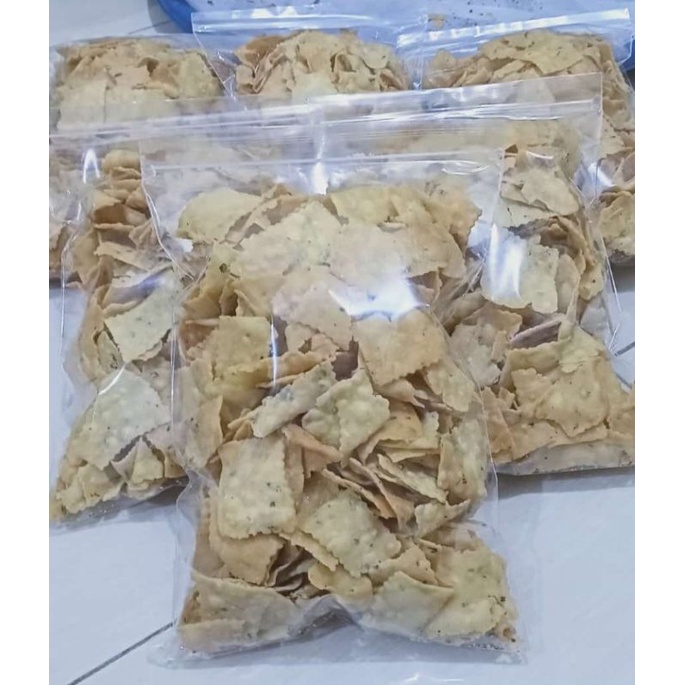 

Kue Bawang