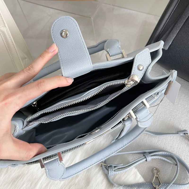 7.7 SALE | CK Double Handle Front Zip Tote