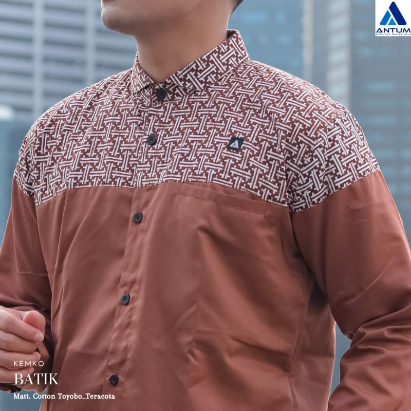 KEMKO BATIK ORIGINAL BY ANTUM TERBARU / KEMEJA KOKO MODERN TOYOBO PREMIUM ETNIK BATIK KEKINIAN / KOKO LENGAN PANJANG BERKUALITAS / BAJU MUSLIM PRIA DEWASA / KOKO IKHWAN DISTRO MUSLIM PREMIUM KEKINIAN ANTUM / KURTA KAJIAN LEBARAN BARU MURAH