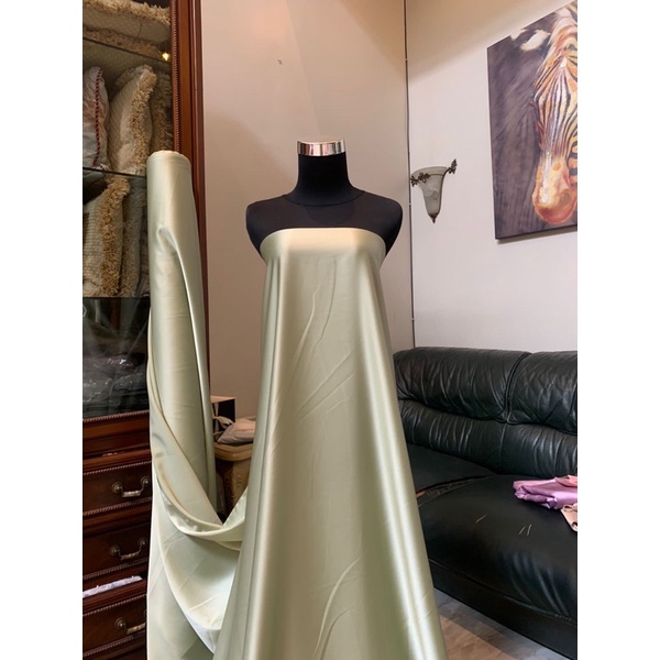 Bahan Satin Maxmara Silk Lux Premium Meteran Mewah Warna Hijau Sage Green