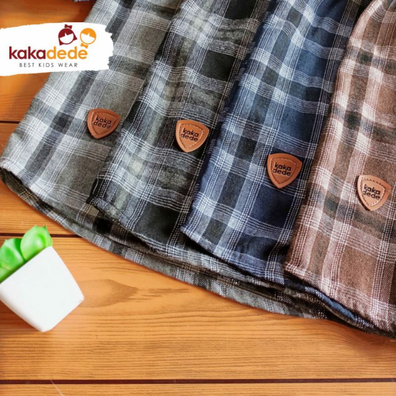 KAKADEDE - Kemeja Flanel lengan panjang Kakadede
