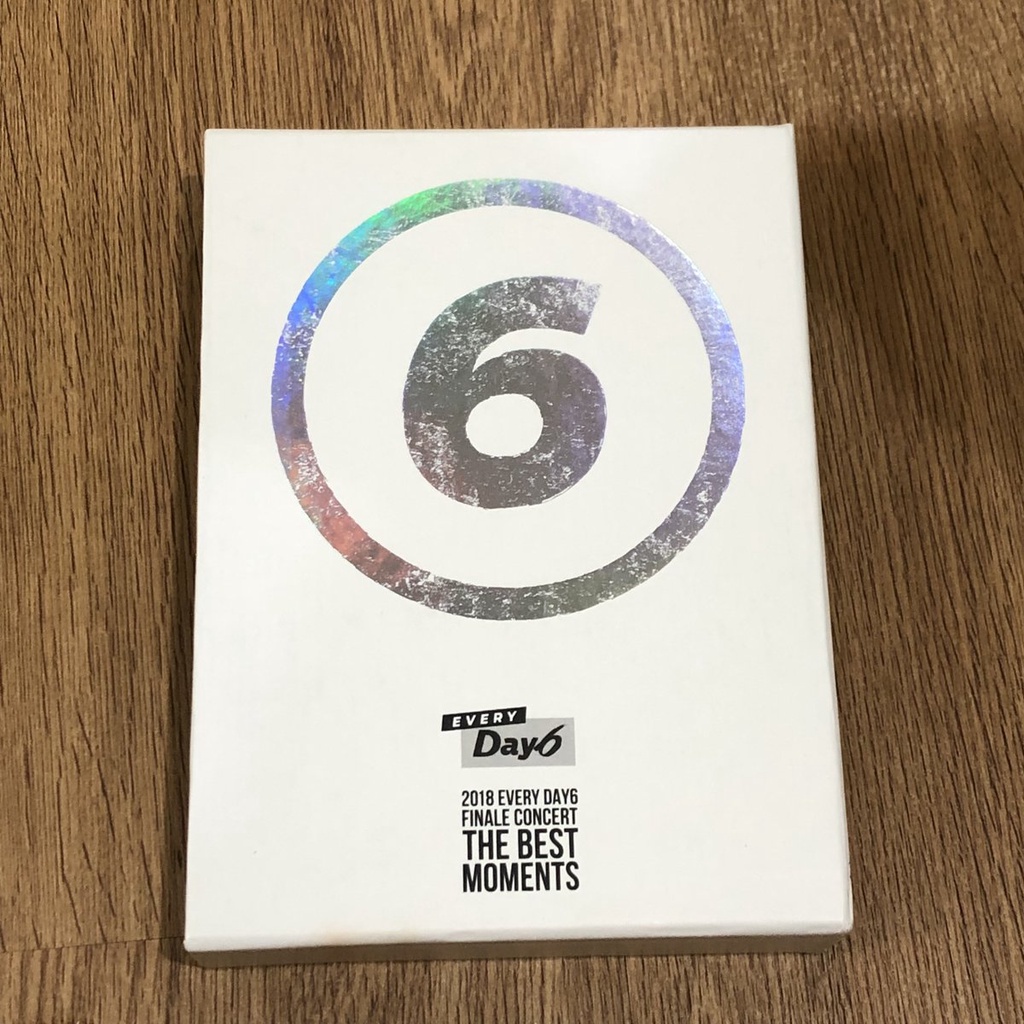 DAY6 DVD THE BEST MOMENTS