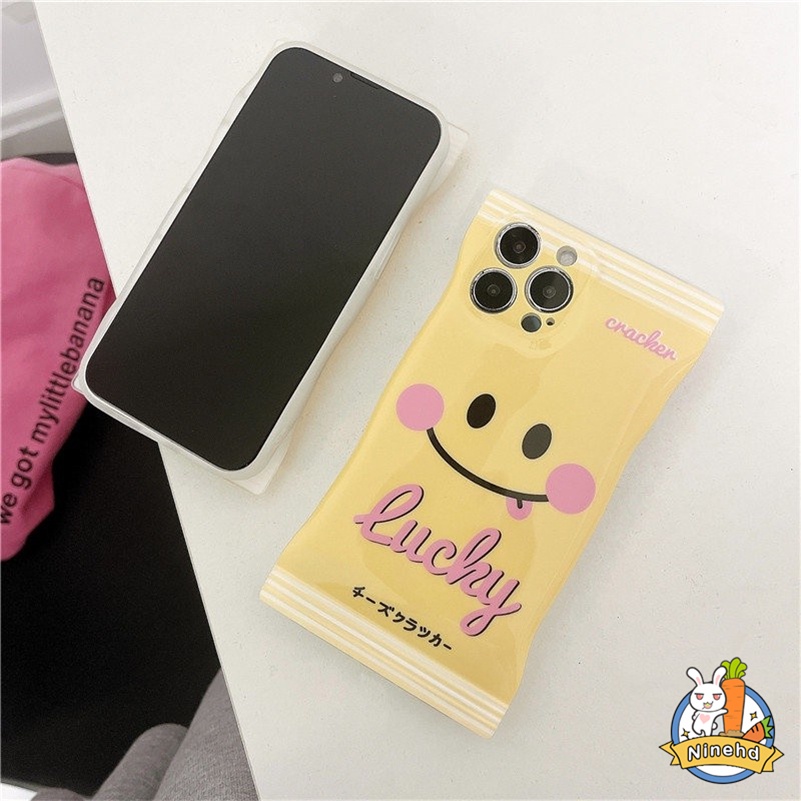 Soft Case Pelindung Penuh Desain Smiley Untuk OPPO A77 A77s A57 A16 A16k A15 A15s A3s A5s A76 A96 A74 A54 A93 A94 A95 A92 A52 A53 A33 A31 A5 A9 A12 F11 F9 Pro Reno 7 6 5 Reno 8Z 7Z 6Z 5Z Penutup Mesin Cuci Ins Korea Smiley Phone Case Protective Cover