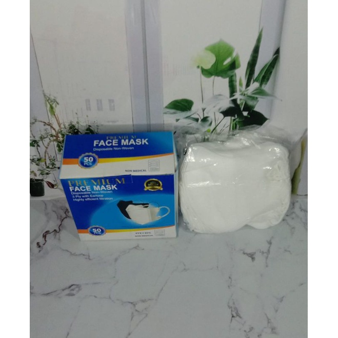 Masker 1 dus isi 50