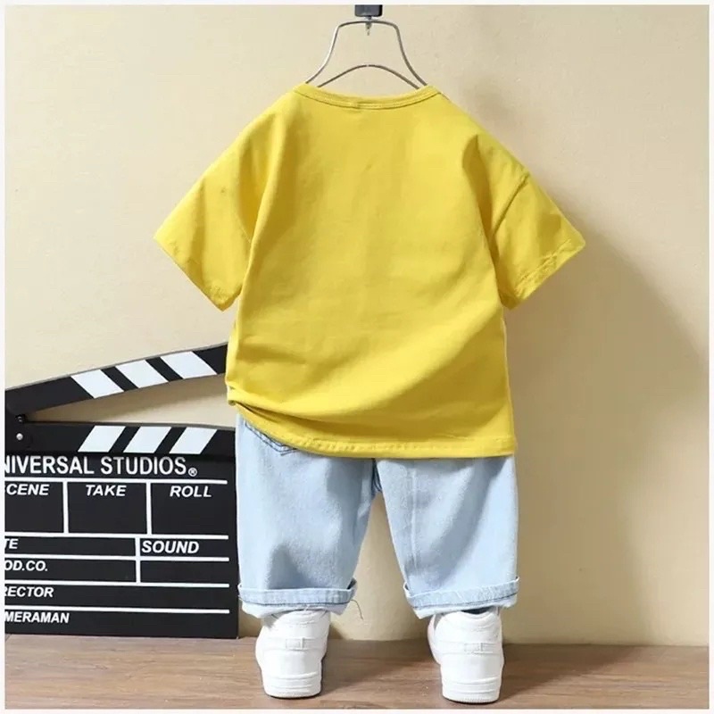 TRENDY PAKAIAN SETELAN BAJU CELANA DENIM BAYI ANAK (UNISEX) MOTIF MU ABJAD DENIM USIA 6 BULAN-5 TAHUN BEST QUALITY TERBARU TERLARIS TRENDY PAKAIAN ANAK/ SETELAN BAJU CELANA DENIM BAYI ANAK LAKI-LAKI/ SETELAN BAJU CELANA DENIM BAYI ANAK PEREMPUAN