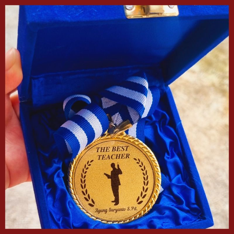 Medali Guru / Kado Guru / Hadiah Teacher Day