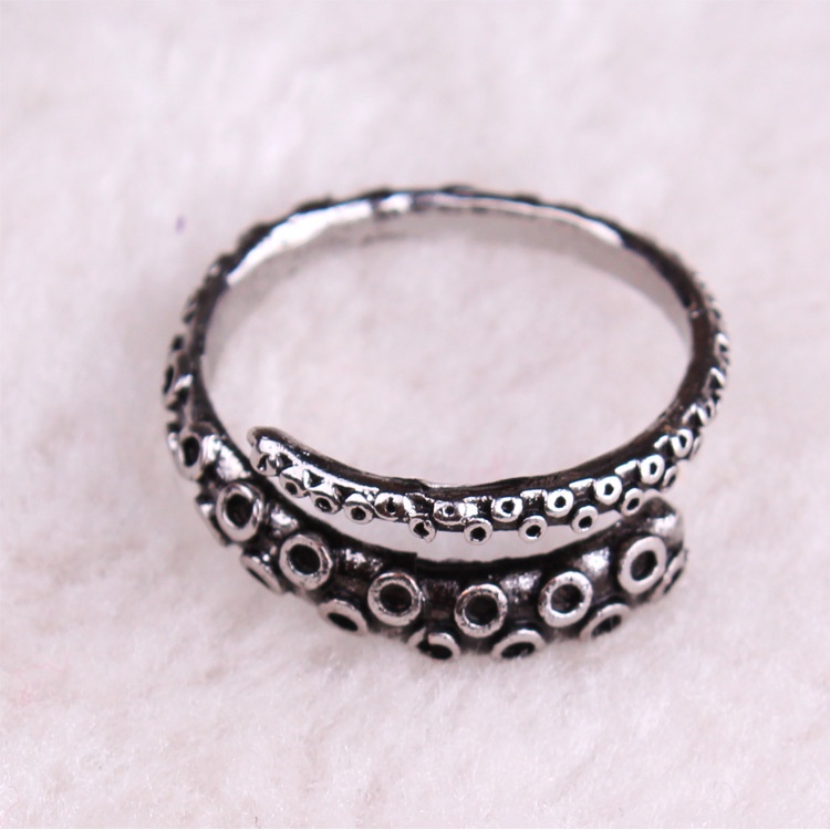 Cincin Model Terbuka Bahan alloy Desain Tentakel Gurita Gaya vintage Adjustable Untuk Wanita
