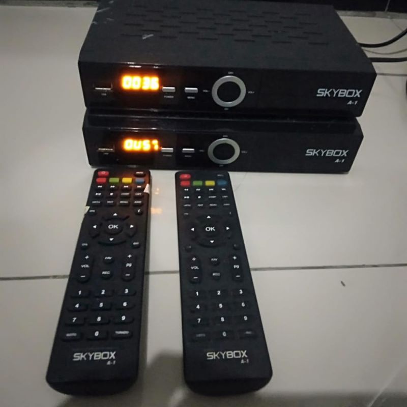 Receiver Parabola DVB S2 Skybox A1 Tracking C Band Ku Band