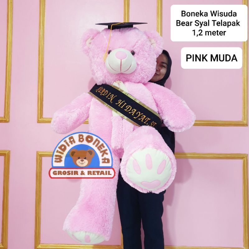 Boneka Wisuda Jumbo Bear Syal Telapak + Slempang Bordir