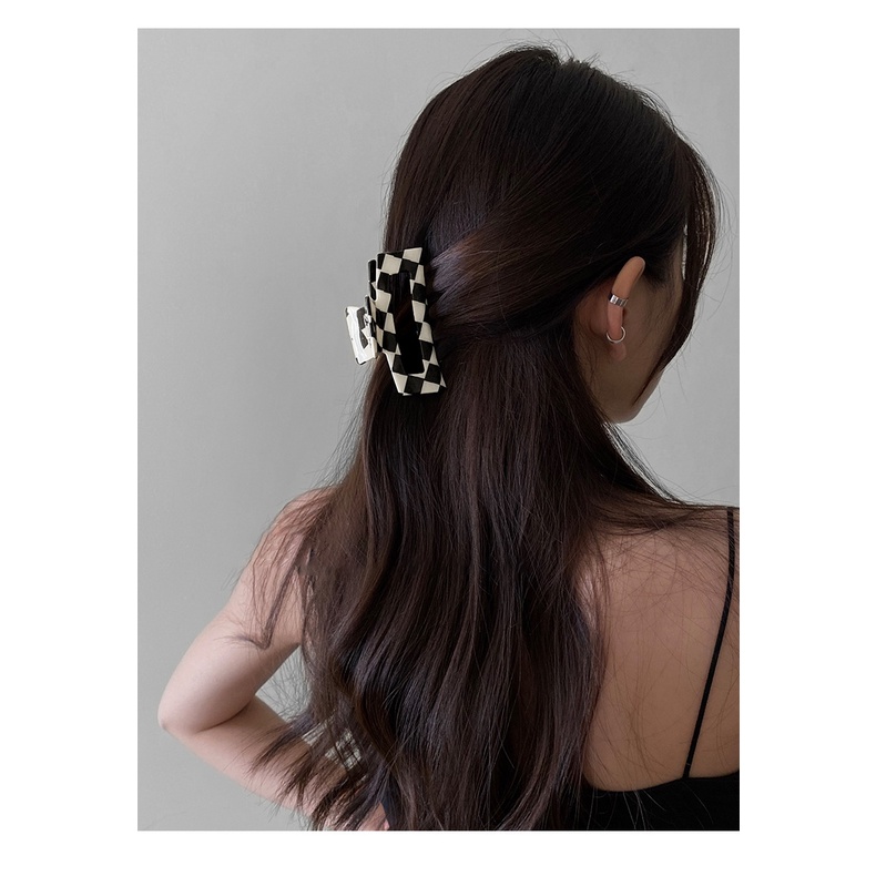 HAIR CLIP KOREA / HAIR PIN KOREA / JEPIT RAMBUT MUTIARA / HAIRCLAW - 2336