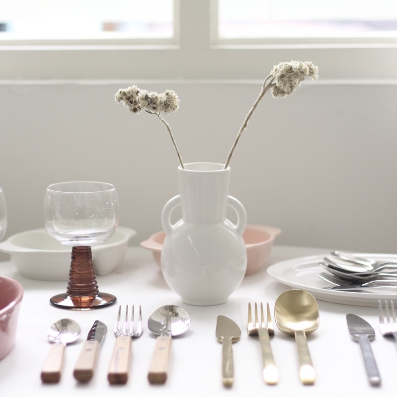 Vas bunga imut kecil aestetik vas keramik putih Kirei Vase