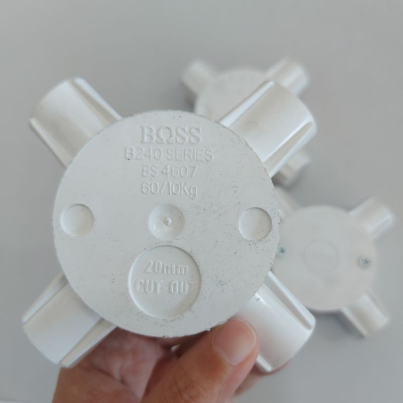 X Dus BOSS 20mm / T Dus BOSS 20mm Cabang 4 T Does Pipa Counduit Pipa Listrik