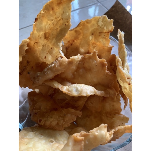 

KERUPUK BAWANG 200g