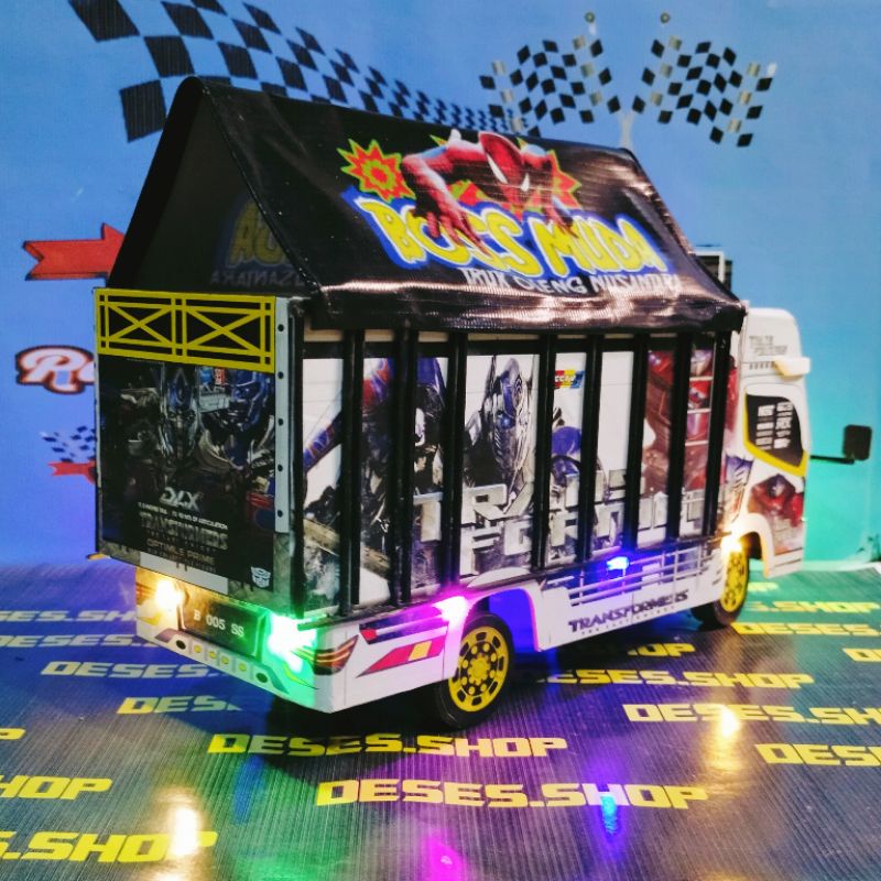 miniatur truck oleng BISA CUSTOM FOTO DAN NAMA DI PINTU BELAKANG