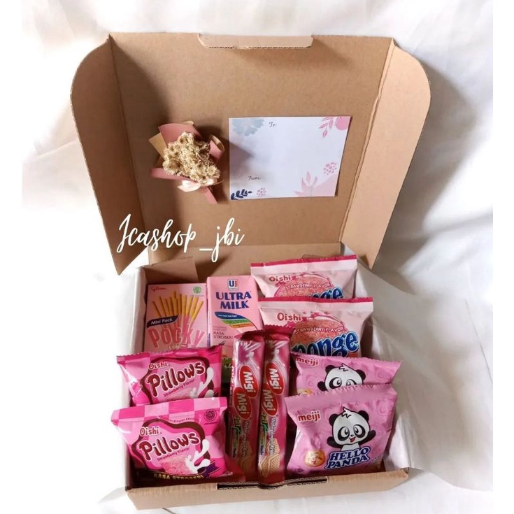 

Hampers snack box pink kado hadiah ultah cewek