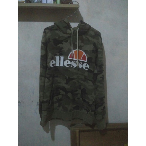 ellesse camo