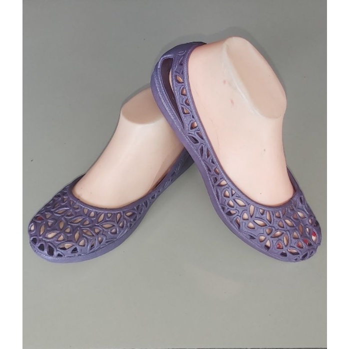 Sepatu Karet Wanita Q1151 Empuk Anti Selip Anti Air Sepatu Slip On Karet