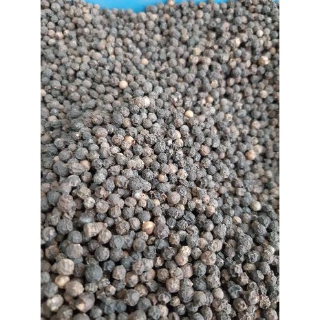 

ポ Lada hitam / black pepper 250gram は