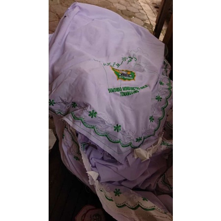 Jilbab bordir logo sekolah/jilbab bordir logo pesantren/jilbab bordir segi empat