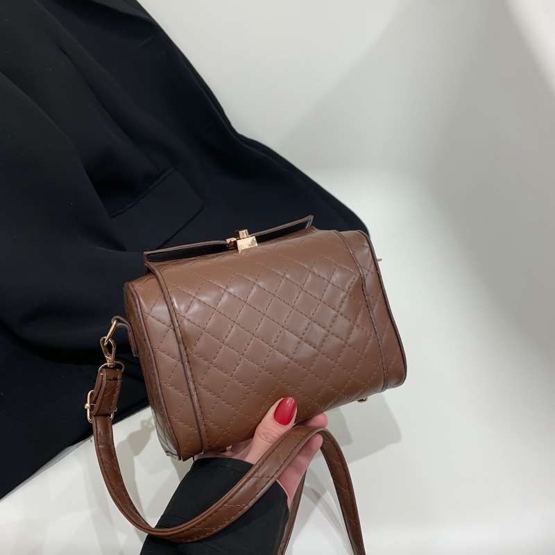 8653 Tas sling bag wanita import bahan PU leather berkualitas harga grosir bisa cod
