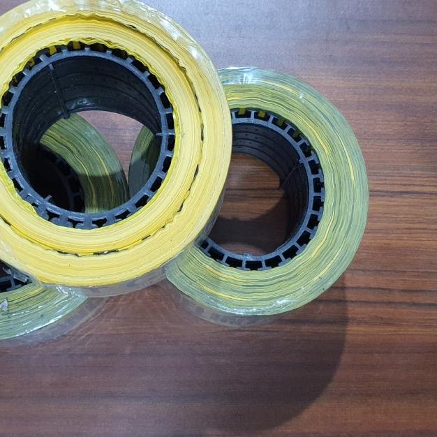 

police line 3x300 dilarang melintas/ baricade tape bertulisan